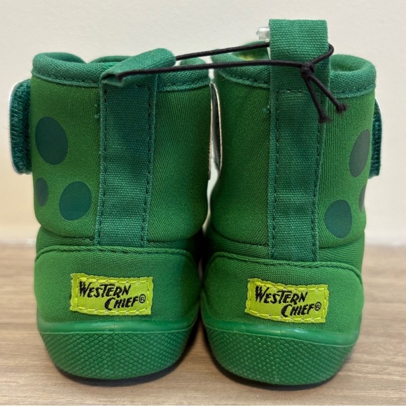 Western Chief Fritz Pollywog Frog Baby Boots - Picture 4 of 10